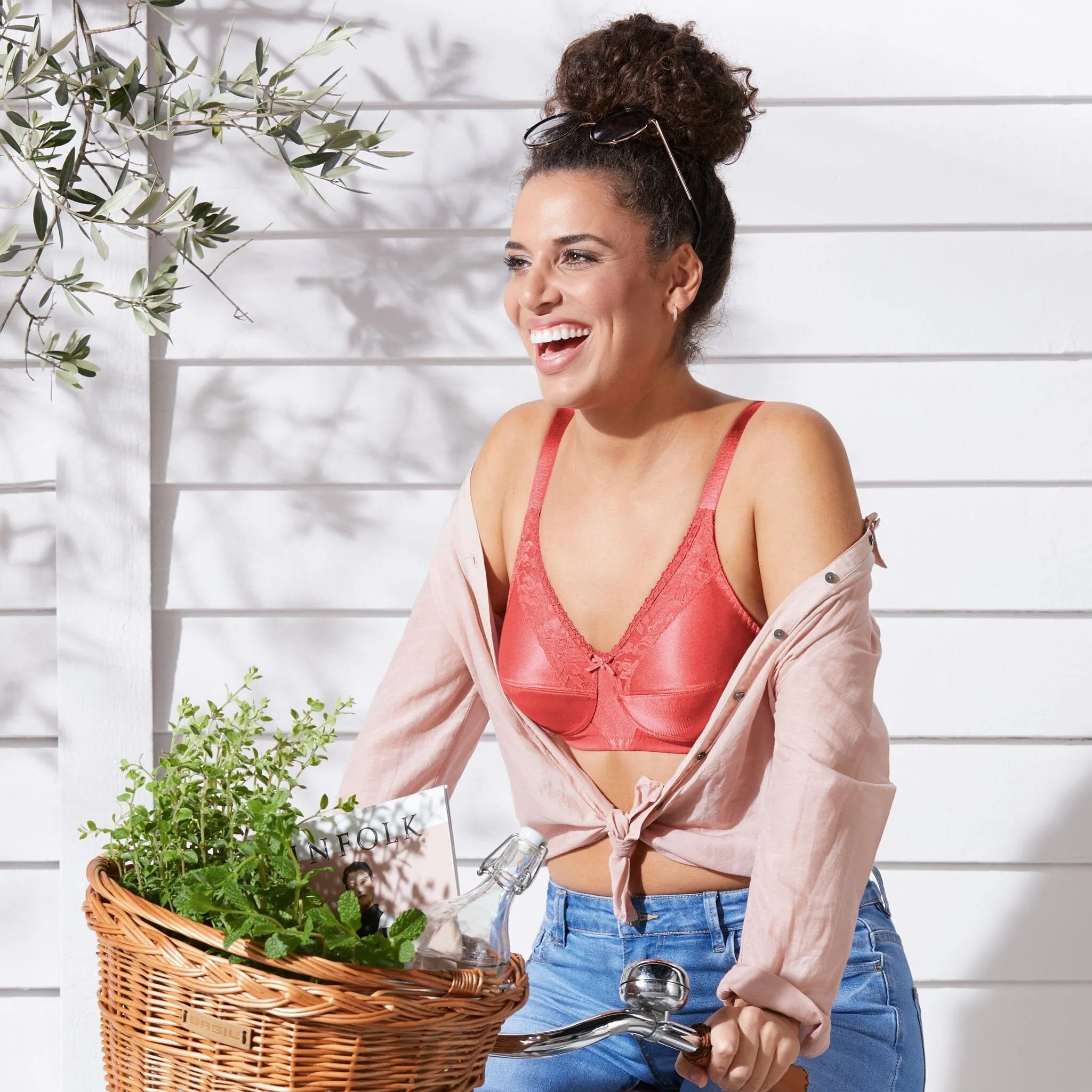 Amoena® Nancy Wire-Free Bra Strawberry