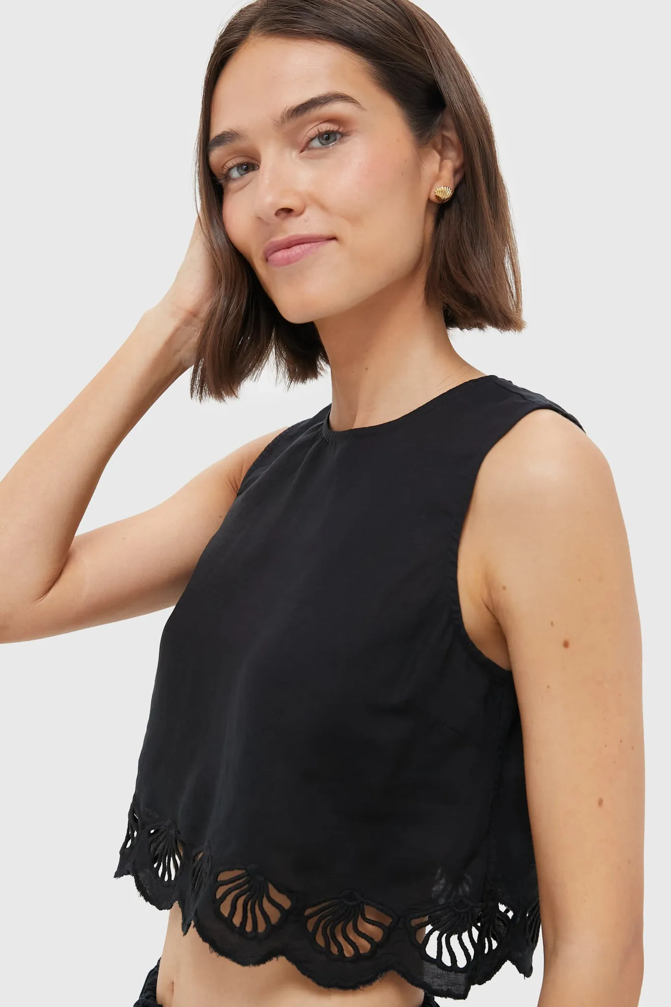 Black Air Linen Scallop Tank