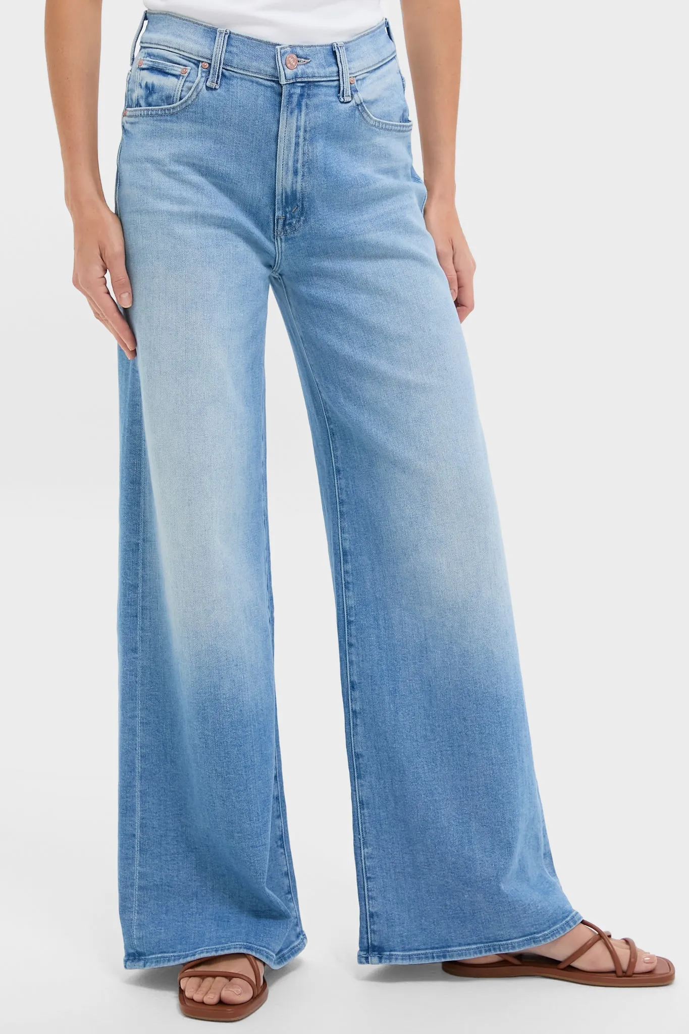 Can You Dig It? The Ditcher Roller Zip Sneak