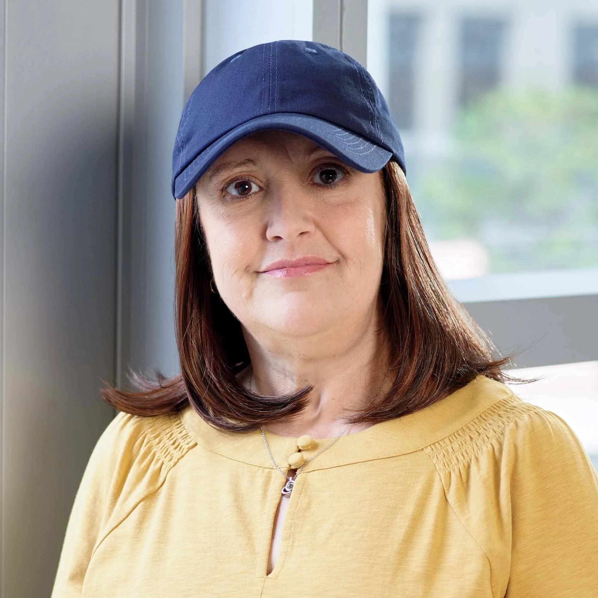 Classic Wig with Navy Hat
