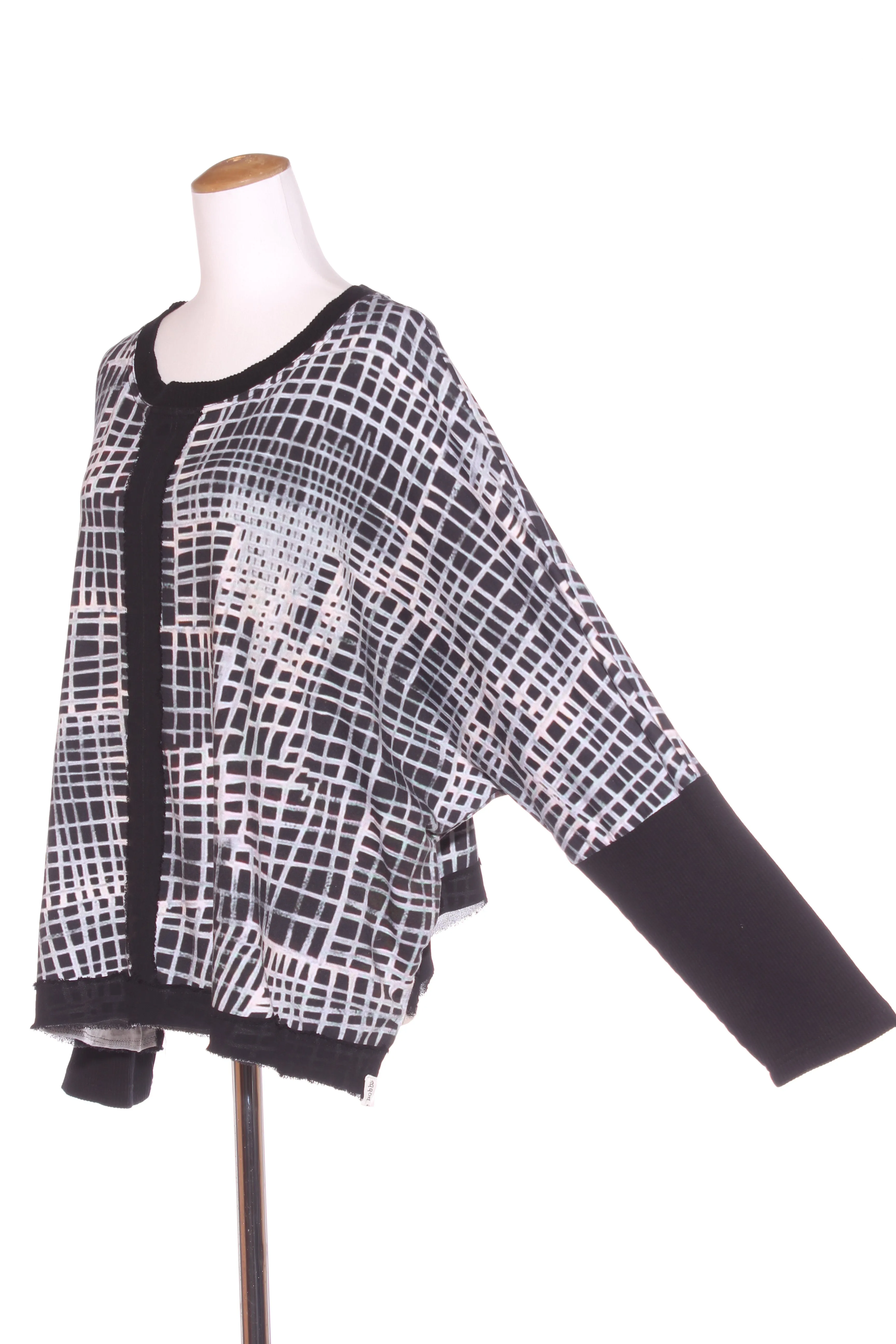 DEEANNE HOBBS - Rib knit trim L/S top! 22