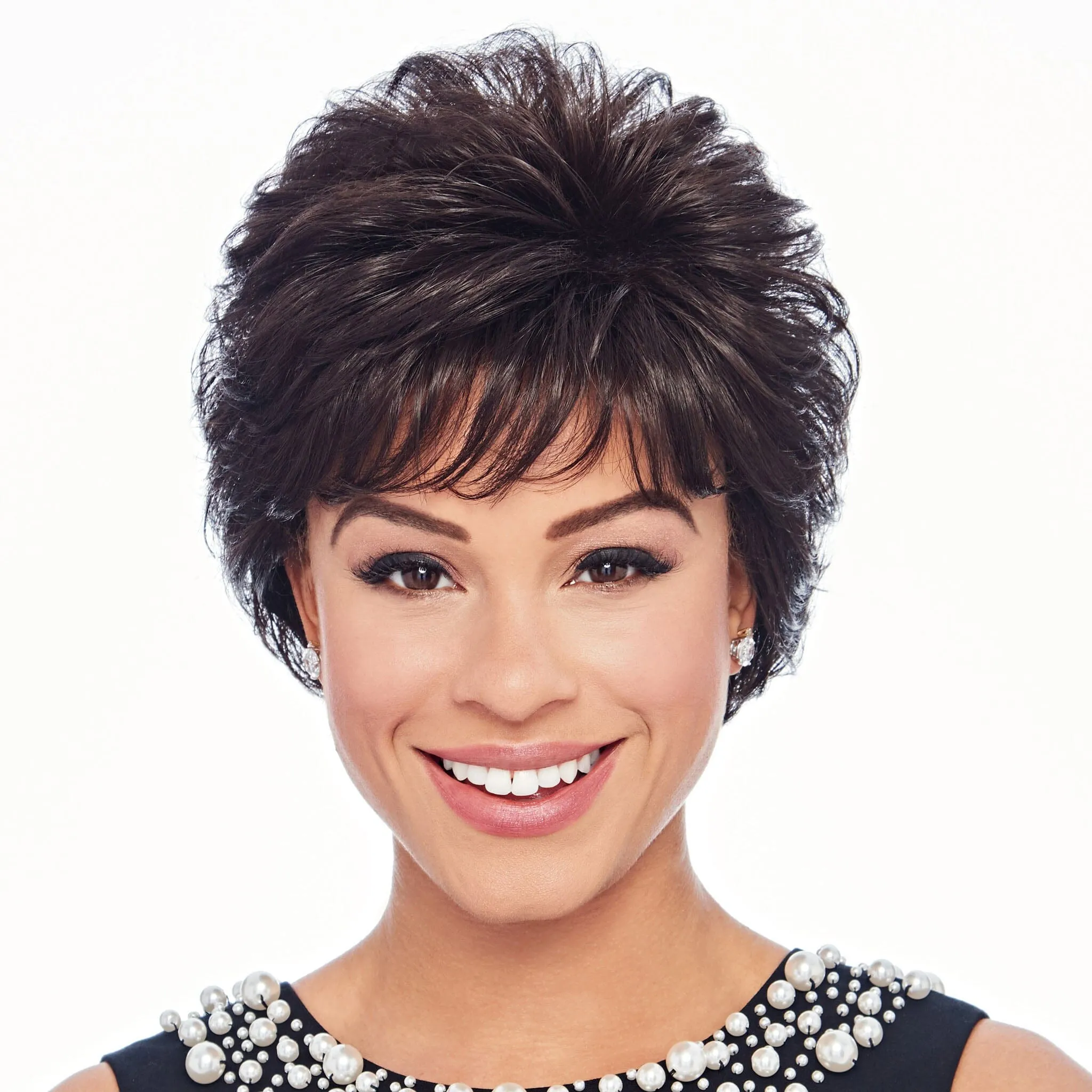 Hairdo® Voluminous Crop Wig