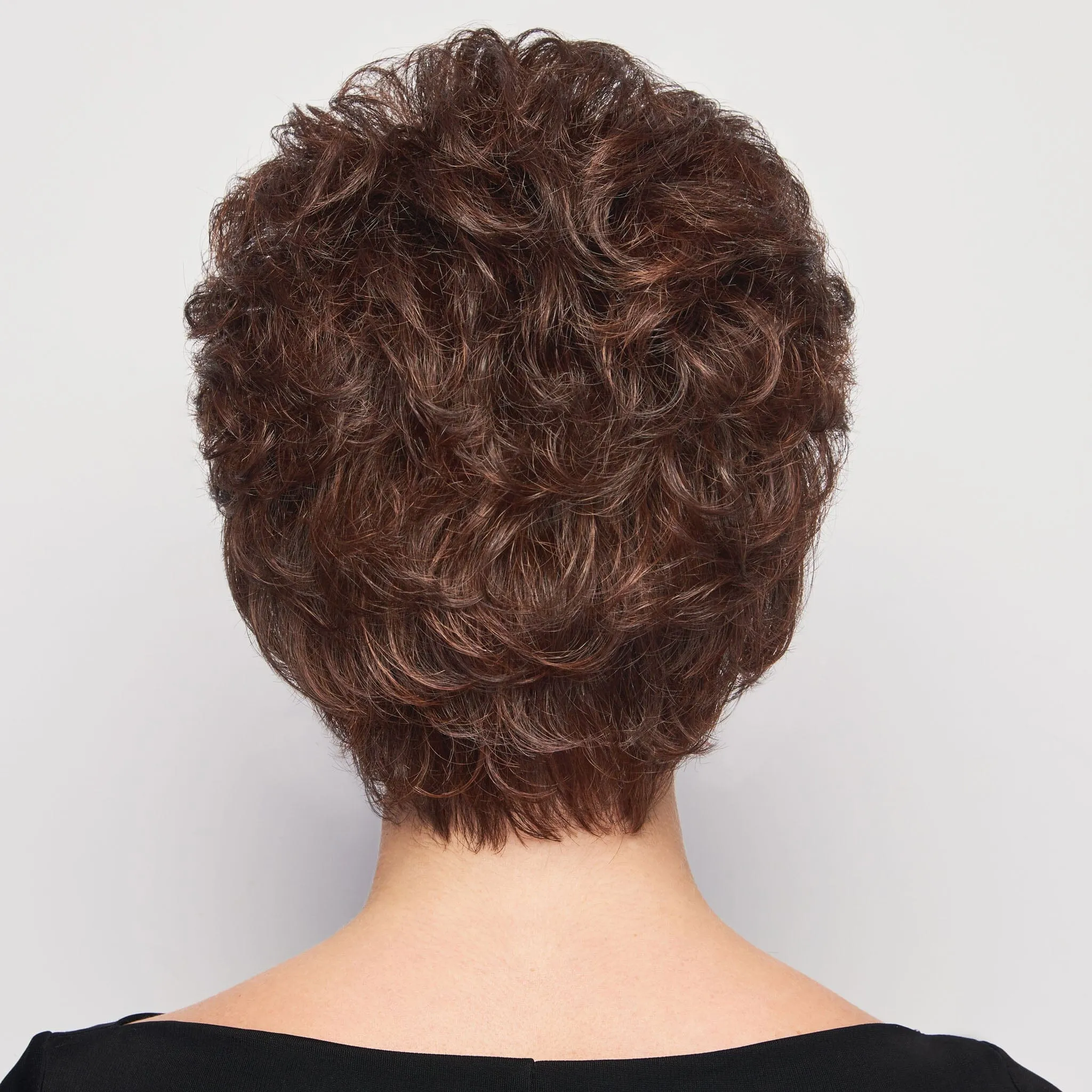 Hairdo® Voluminous Crop Wig