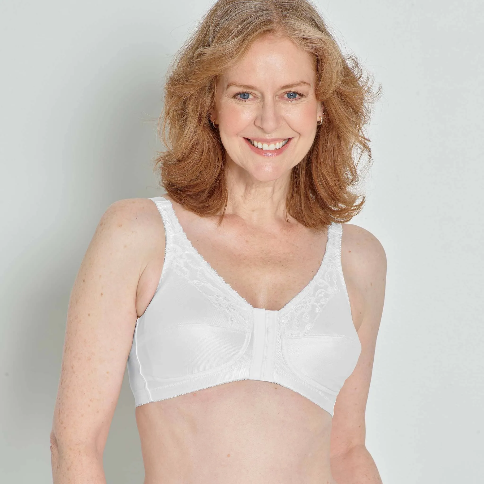 Lace Accent Front Closure Mastectomy Bra