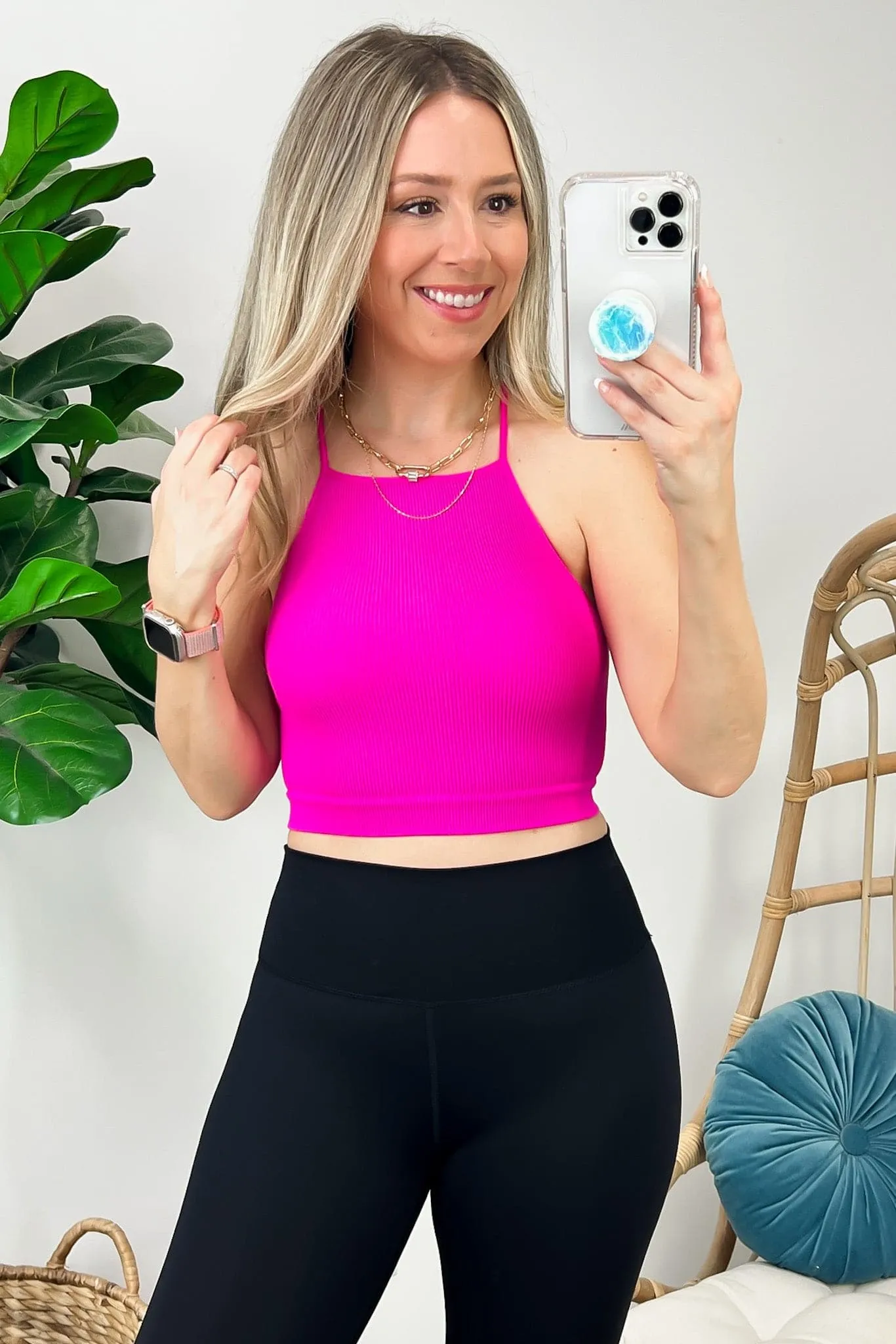 Lizara Ribbed Seamless Cropped Cami Tank Top - FINAL SALE