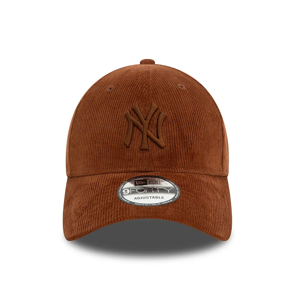 New Era 9FORTY New York Yankees Baseball Cap - MLB Cord - Rust