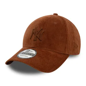 New Era 9FORTY New York Yankees Baseball Cap - MLB Cord - Rust