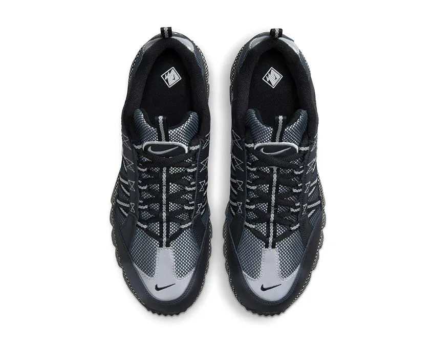 Nike Air Humara QS