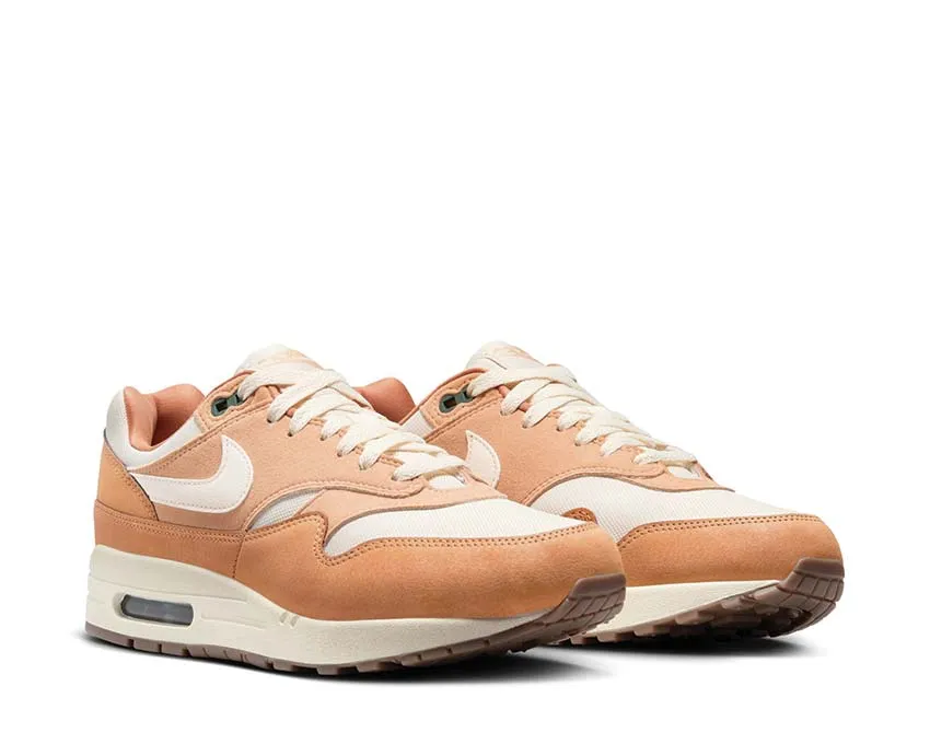 Nike Air Max 1 '87 W "Wheat"