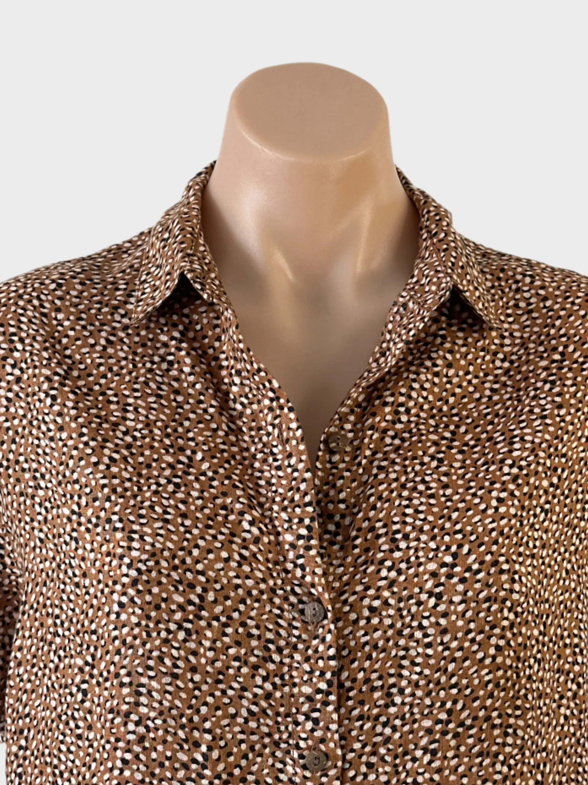 Tahari | New York | shirt | size 10 | short sleeve | 100% linen