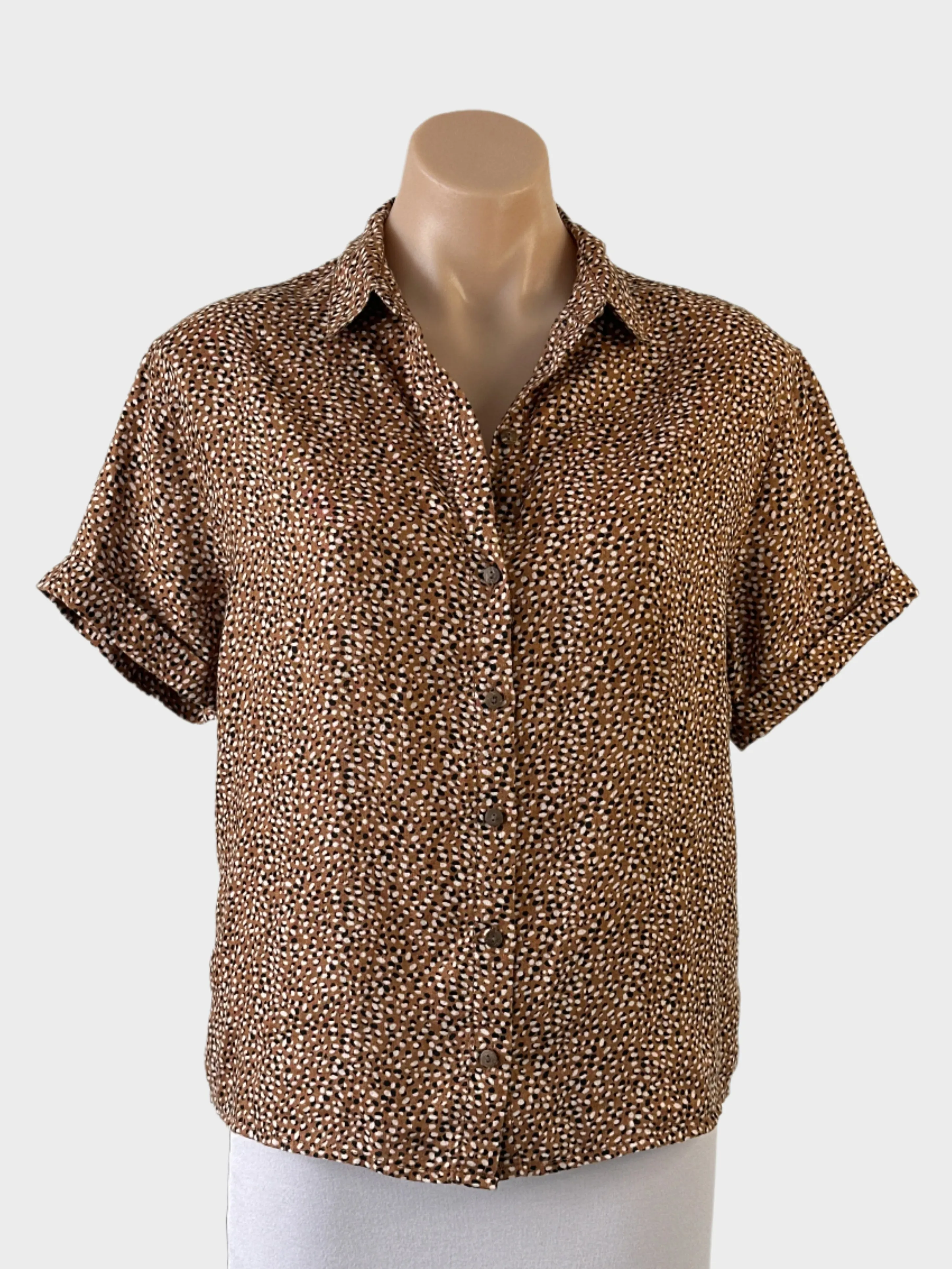 Tahari | New York | shirt | size 10 | short sleeve | 100% linen