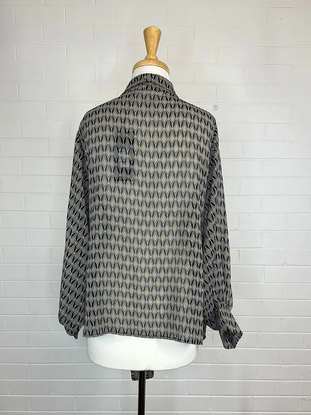 Talisman | top | size 12 | wrap front
