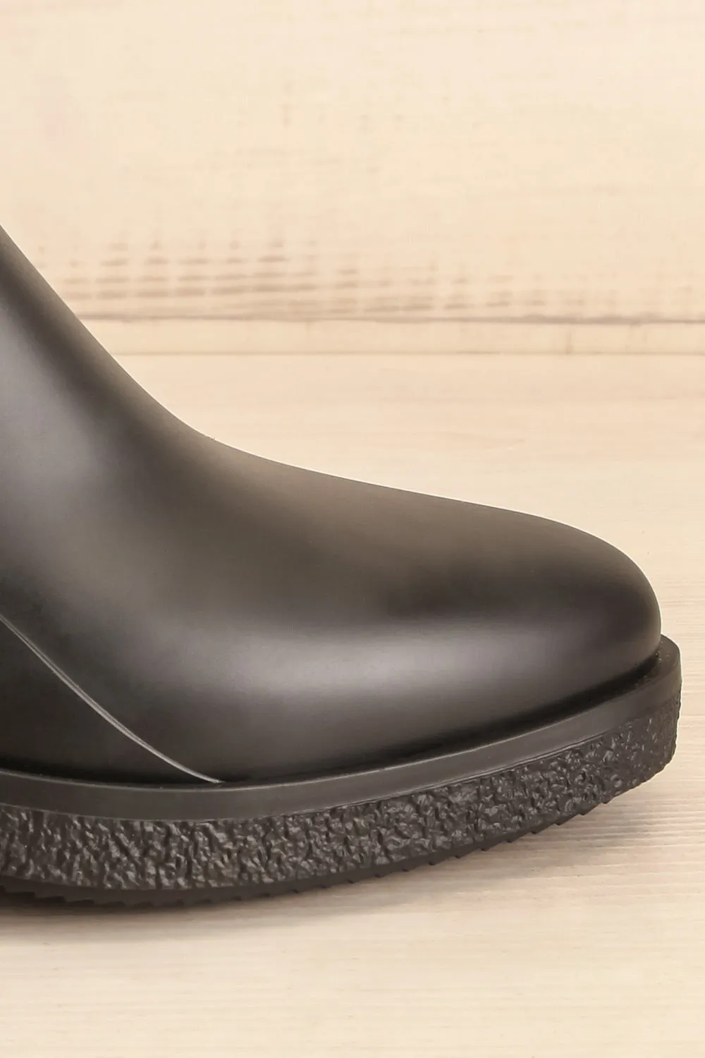 Thornbury | Black Matte Ankle Rain Boots