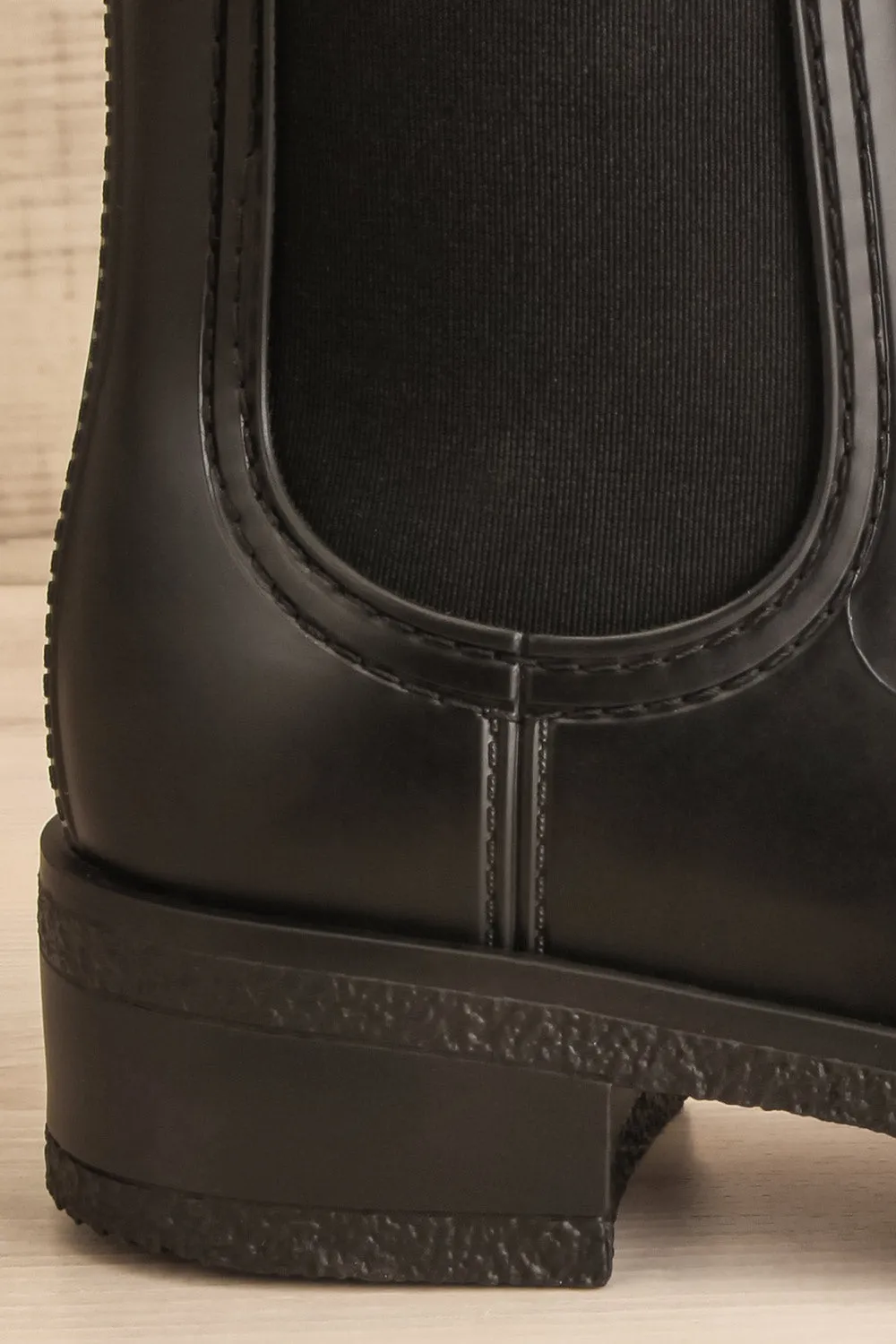 Thornbury | Black Matte Ankle Rain Boots