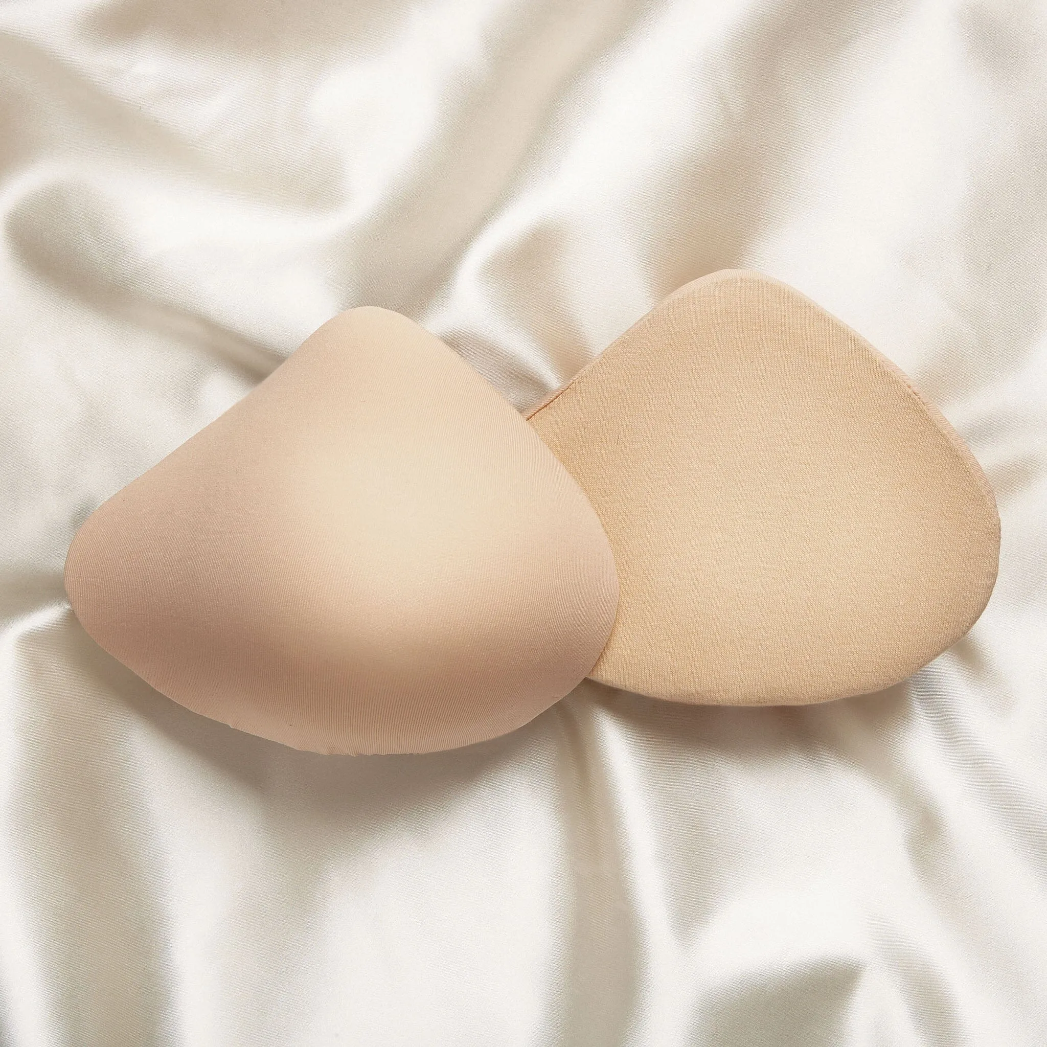 Unweighted Asymmetrical Molded Foam Form
