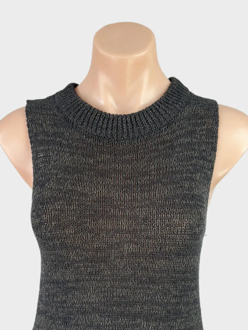WILLOW | top | size 10 | sleeveless