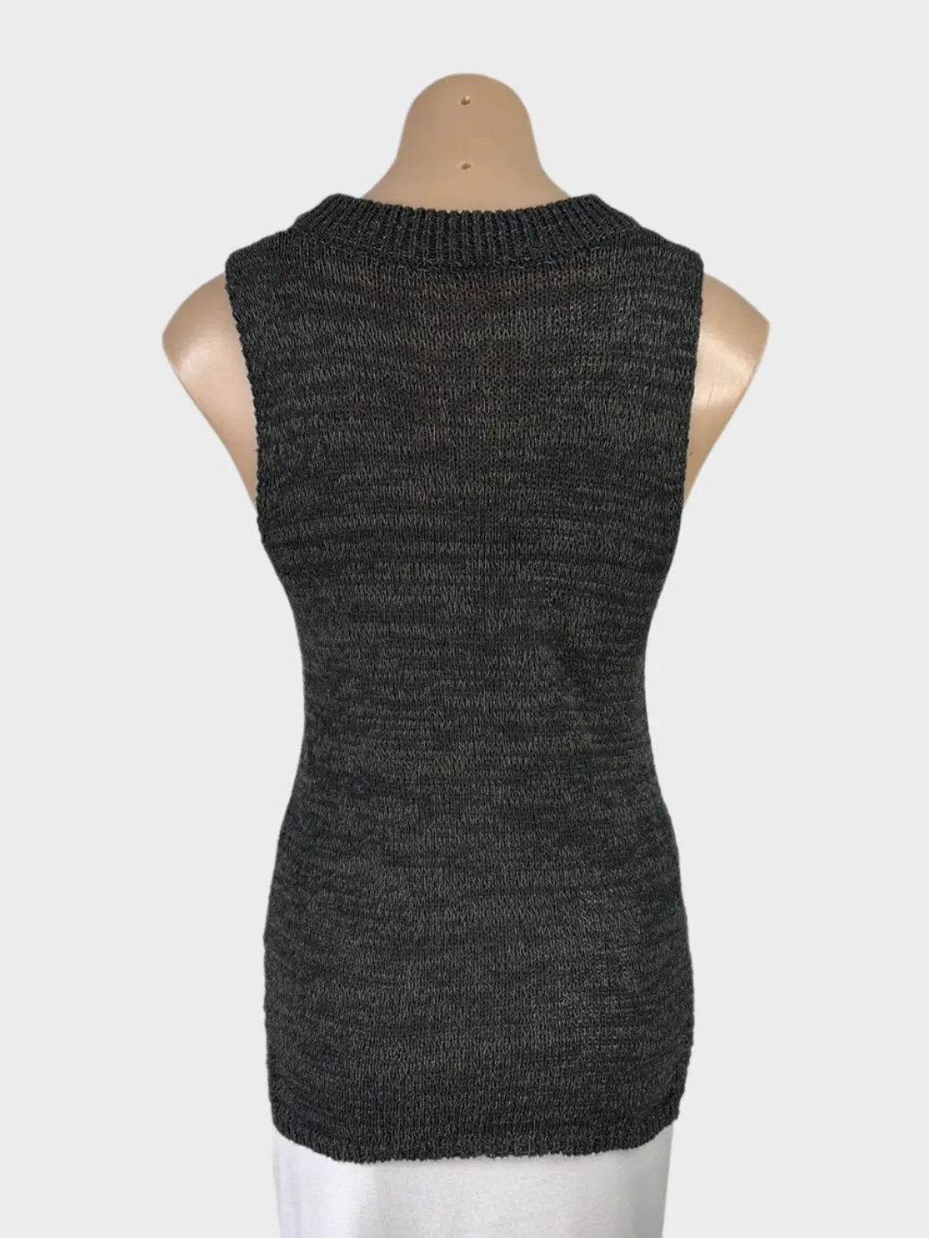 WILLOW | top | size 10 | sleeveless