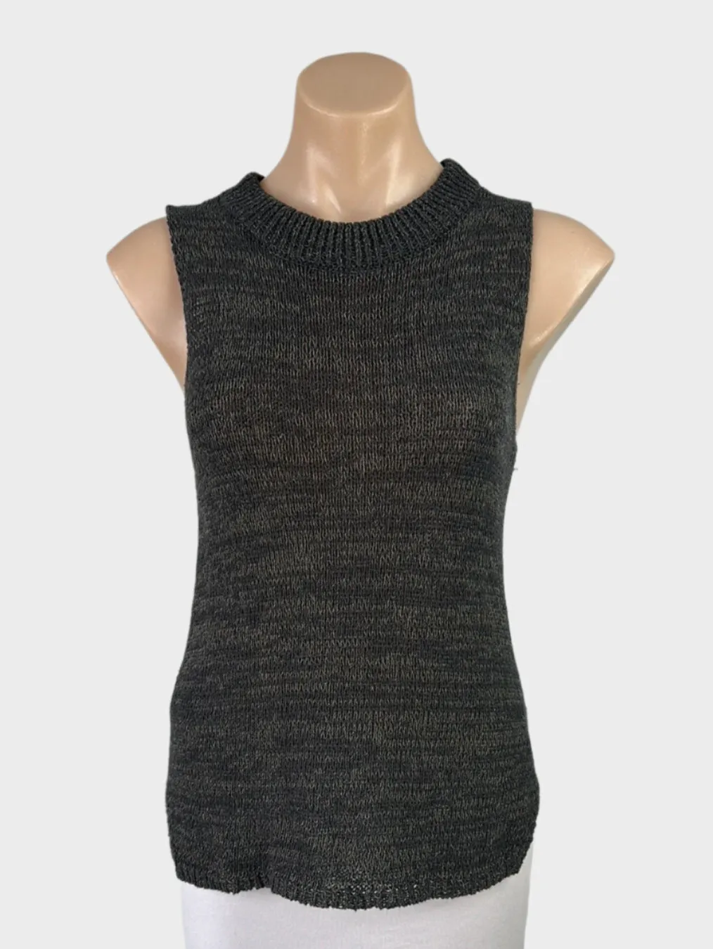WILLOW | top | size 10 | sleeveless